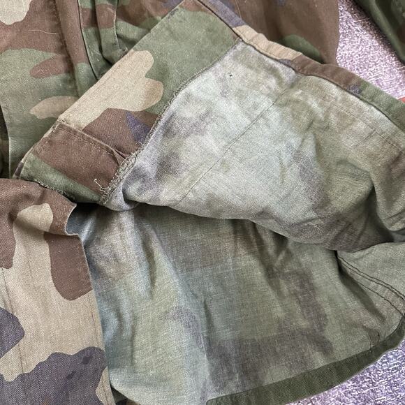 Men's Vintage 90's US Army Green Camouflage Military Button Up Shirt Jacket Sz L - Picture 4 of 6